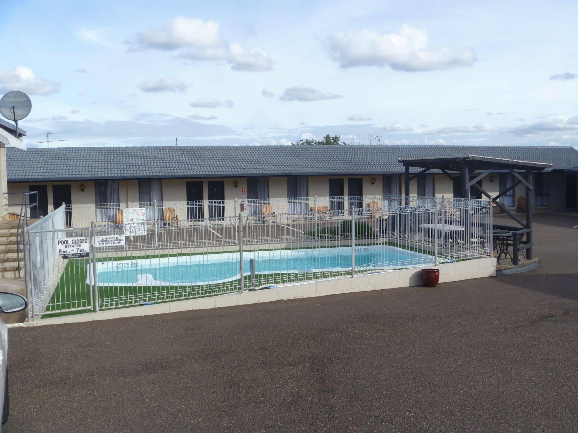 Stagecoach Inn Motel Tamworth Exterior photo